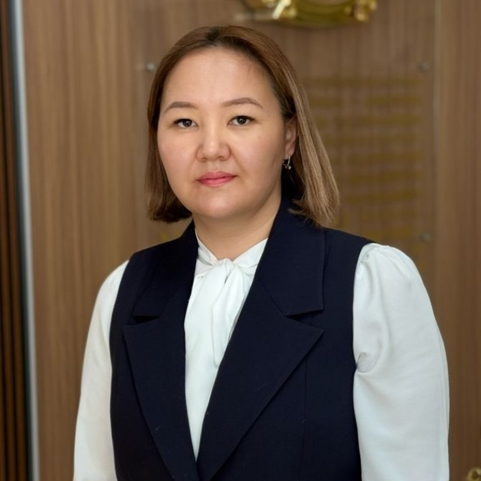 Дуйсенбаева Мөлдір Аманбекқызы - директордың оқу ісі жөніндегі орынбасары